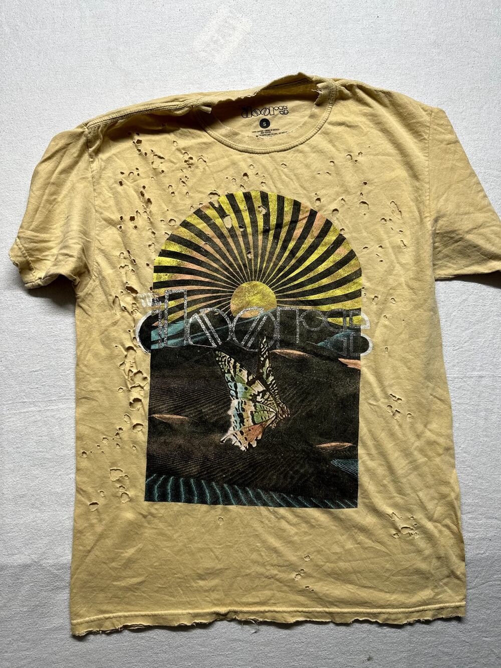 The Doors Graphic Tee Distressed Yellow Sun Rock Band T-Shirt Size Small